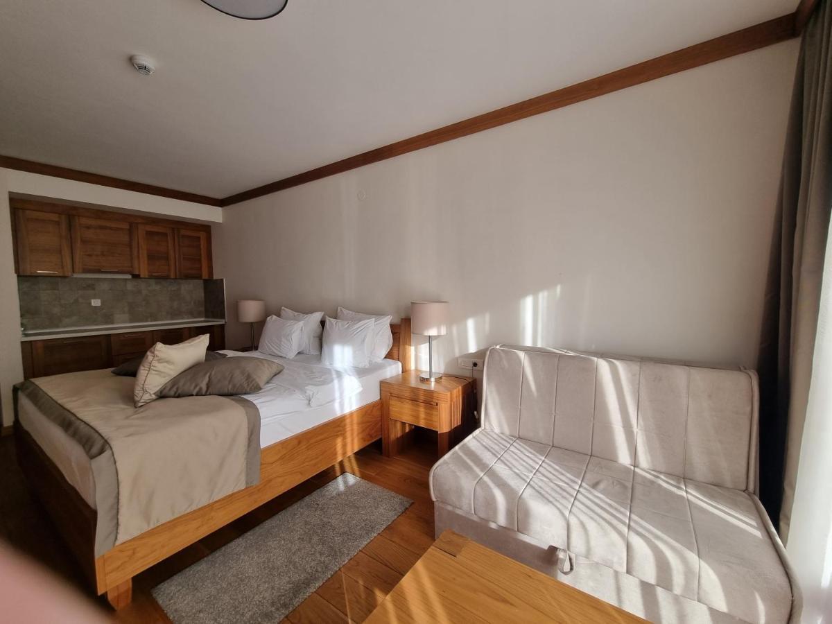 Apartman S-Lux Privatni App Vuckoo Яхорина Экстерьер фото